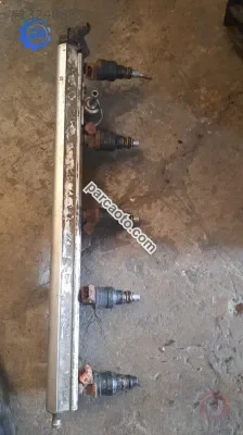 renault laguna 1 çıkma volvo motor benzin enjektör kütüğü