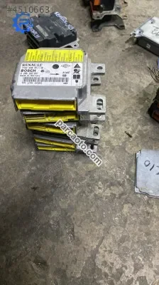 Renault clio airbag beyni