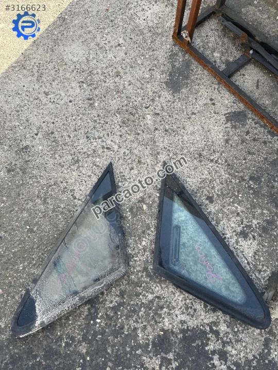 Opel Zafira Kelebek Cam Ön - Samsun Tekkeköy