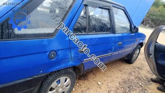 Skoda forman sağ kapıları