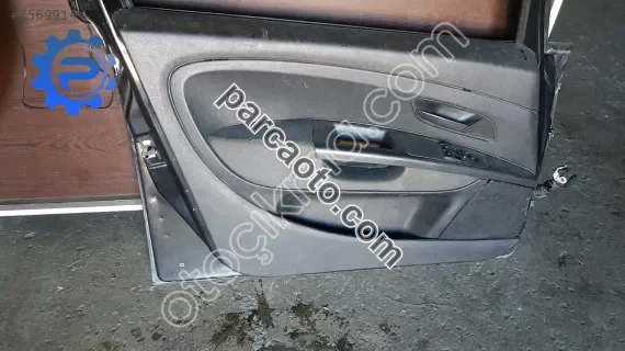 Fiat Punto Sol Ön Kapı Döşemesi yedek parça