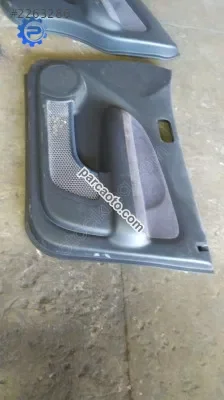 Honda hrv sağ ön kapı döşemesi çıkma