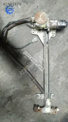 Mazda 929 sol arka cam krikosu orjinal çıkma