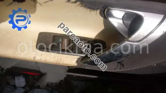 nissan primera çıkma cam düğmeleri