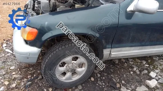 Kia Sportage 96 model sol ön camurluk