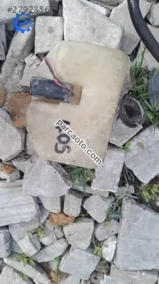 Pejo 405 silecek su bidonu motorlu yedek parça