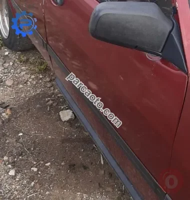 1992 model tofaş doğan çıkma sağ takım kapı bandı