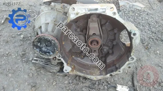 seat skoda 1.6 dizel çıkma şanzıman