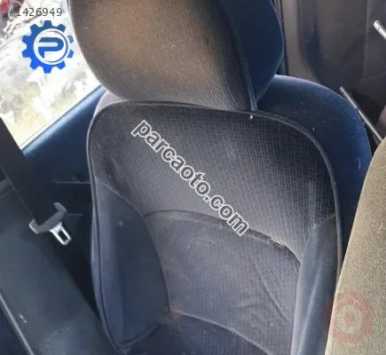 fiat siena çıkma sağ ön koltuk başlık