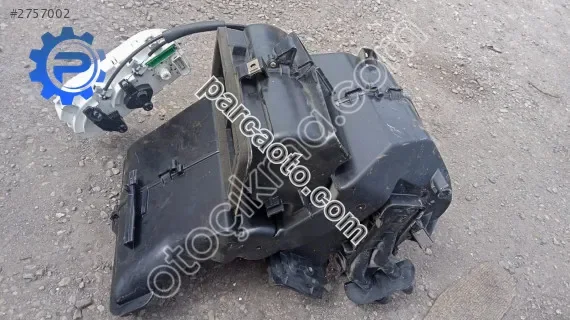 Clio 2 kalorifer kazanı yedek parça