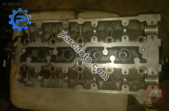 opel vectra b  1.6 16v çıkma silindir kapağı