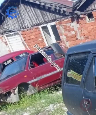 1992 model tofaş kartal çıkma sağ arka çamurluk camı