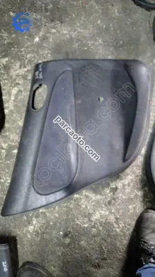 Peugeot 206 Sol Arka Kapı Döşemesi çıkma