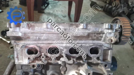 Pejo 307,206,Citroën c4,Citroën xsara 1.6 16v silindir kapak