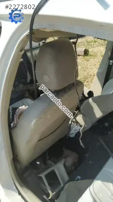 Octavia koltuk başlığı takım çıkma