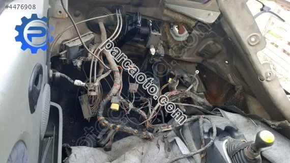 Dacia Logan torpido iç tesisat