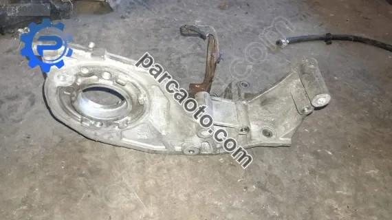 Mazda 6 2.0 dizel pompa ayagi braket yedek parça