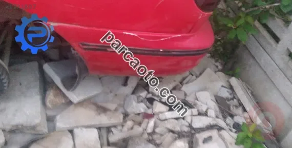 1996 kia sephia 1.6 16v benzinli çıkma arka tampon