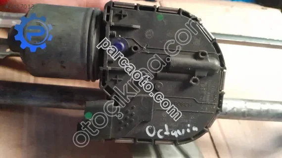 Skoda octavia mk3 silecek motoru orjinal çıkma