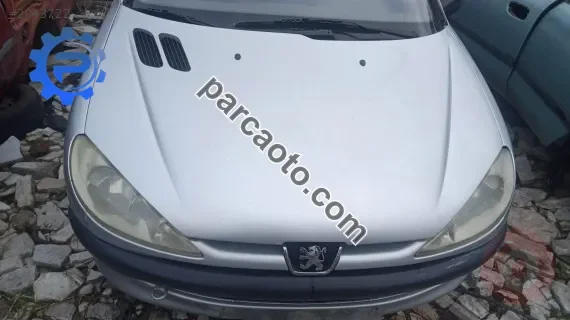 Peugeot 206 komple ön kaporta çıkma