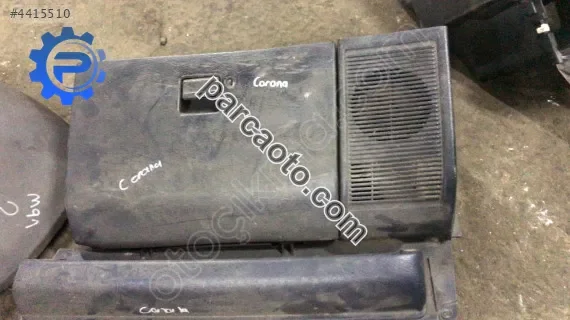 Toyota corona torpido kapağı