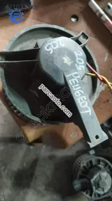 205 Kalorifer motoru çıkma