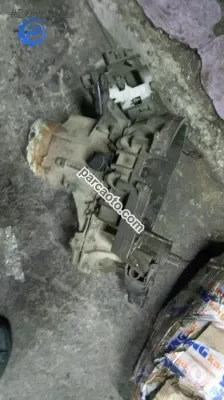 Megane 1.  1.6 16v manuel şanzıman çıkma