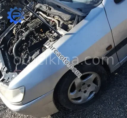 1998 model peugeot 306 1.8 benzinli çıkma sol ön çamurluk