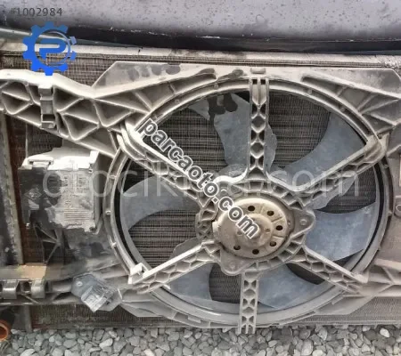 renault laguna 1 1.6 16v çıkma fan motoru