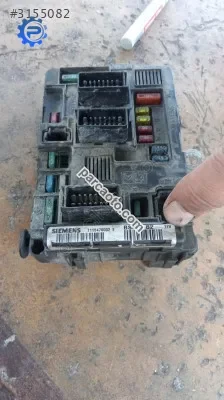 Partner  motorici sigorta kutusu çıkma