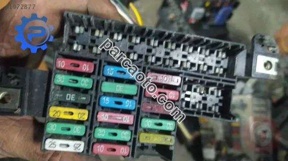 Clio 1.6 sigorta kutusu çıkma