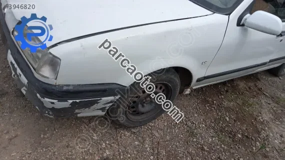 Renault 19 sol camurluk yedek parça