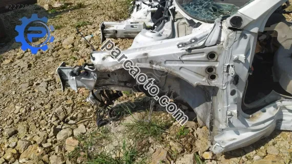 Skoda Octavia kesme sol ön podye çıkma