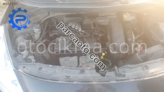 2009 model peugeot 207 1.4 benzinli çıkma motor içi tesisat