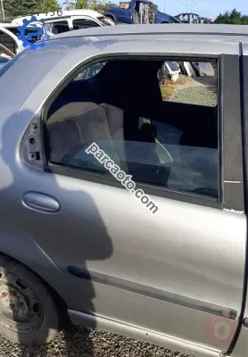 fiat siena çıkma sağ arka kapı