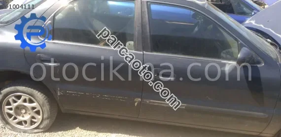 kia clarus 2.0 16v çıkma sağ yan panel
