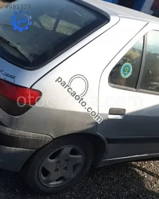 1998 peugeot 306 1.8 otomatik kesme sağ arka çamurluk