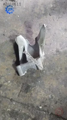 Peugeot 307 yakıt filtresi ayağı çıkma