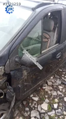 Scenic 1 sol ön kapı ufak hasarlı yedek parça