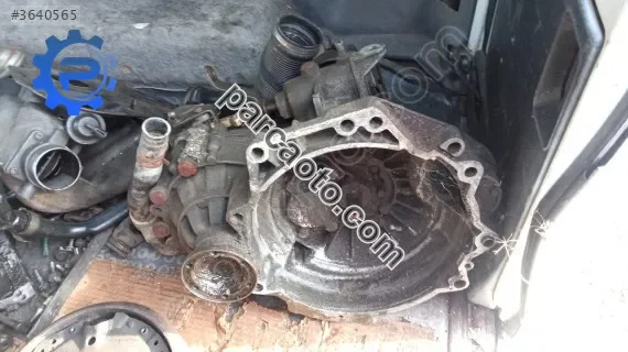Caddy 2000 model 1.9 dizel  şanzıman yedek parça