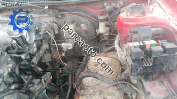 kia sephia çıkma 1.6 16v doch motor sigorta kutusu