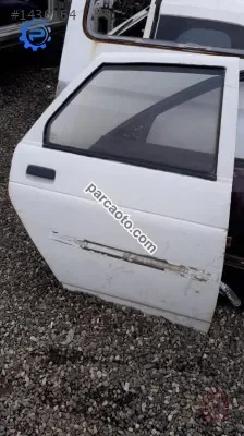 lada vega çıkma sağ arka kapı
