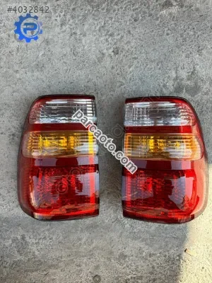 Toyota Land Crusier FJ100 Sağ Sol Stop Lambası Set 1998>