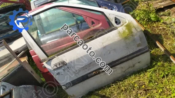 Citroen ZX sağ ön dolu kapı çıkma