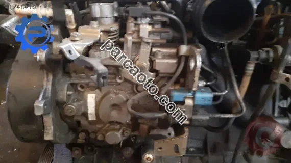 peugeot partner 1.9 d çıkma mazot pompası