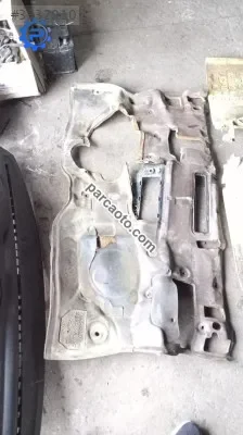 Renault Clio 2 iç keçe döşeme çıkma