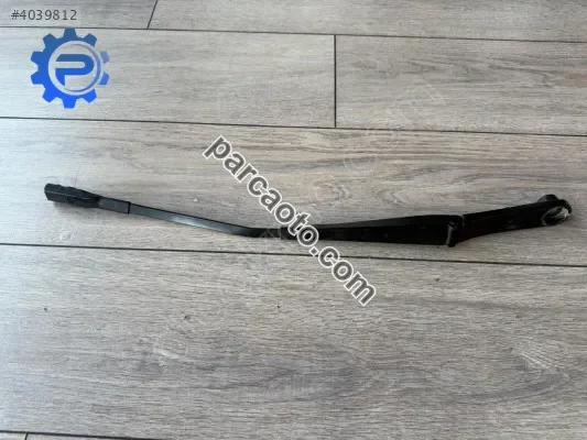 Silecek Kolu Sol Audi A6 2019-2025 4K1955407