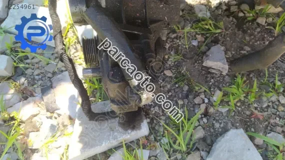 Ford Ka direksiyon pompası çıkma