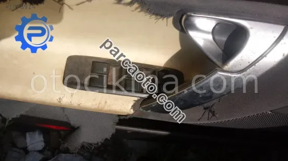 nissan primare cam kaldırma tusları