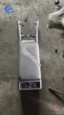 W210 orta konsol çıkma